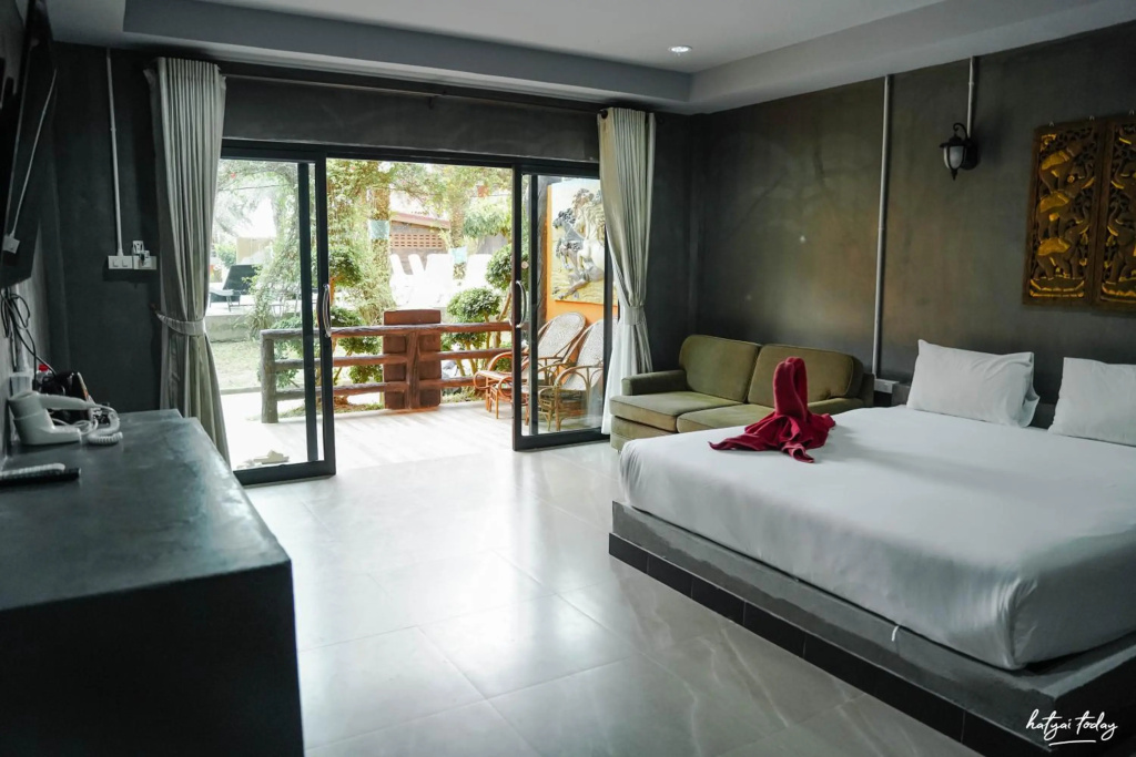Chomview Resort — 3