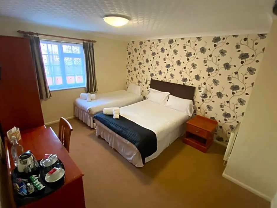 Standard Double room (full double bed)
