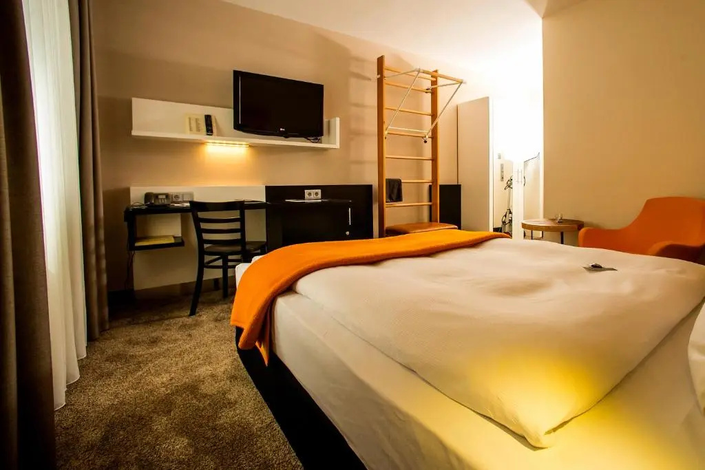 Turm Hotel - Chambres