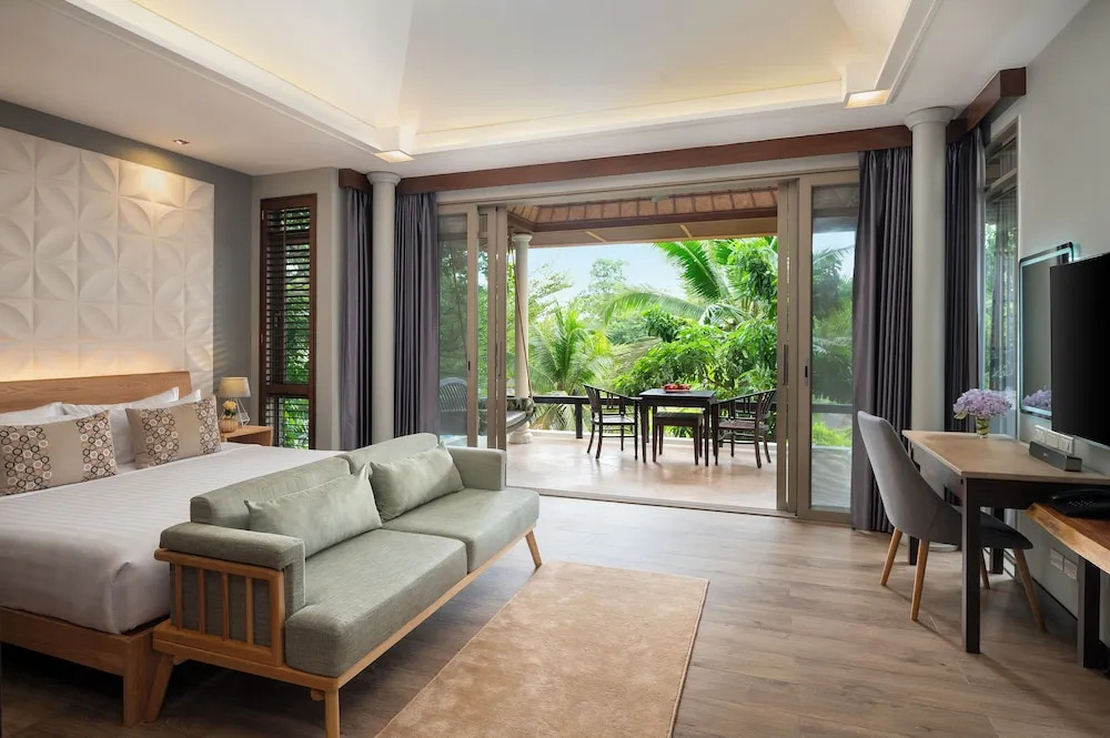 1 Bedroom Grand Villa with mountain view