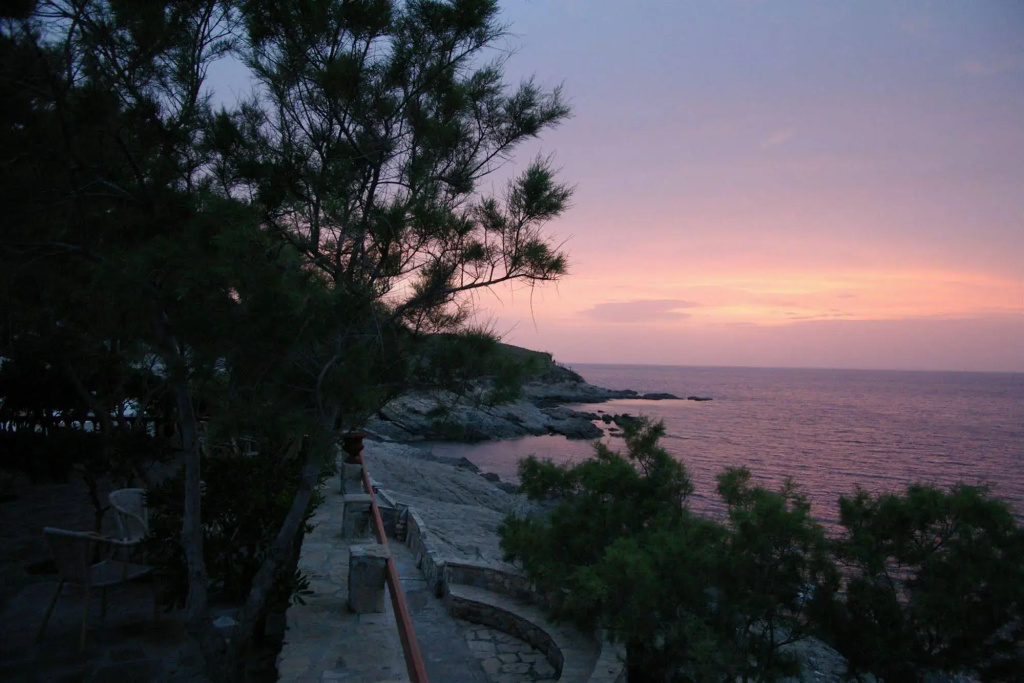 Cavos Bay Hotel and Studios - Général
