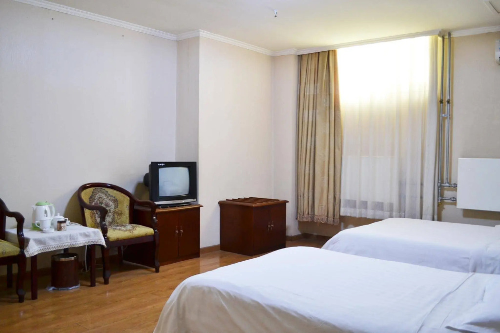 Tuoyue Hotel - фото 3