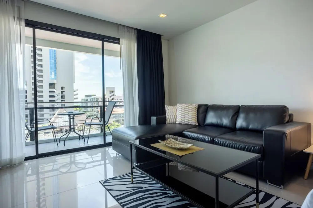 Двухместный люкс Deluxe с балконом двуспальная кровать в Citismart Luxury Apartments