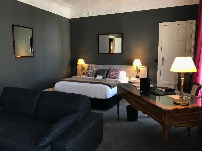 Standard Junior Suite