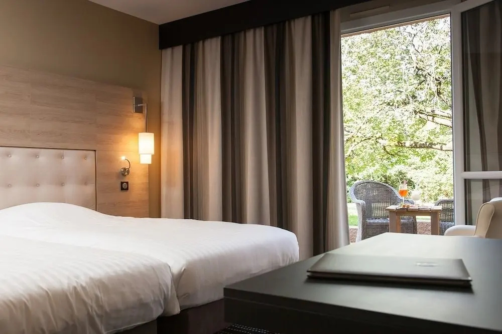 Logis Hotel Le Rabelais - Chambres
