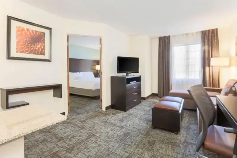Staybridge Suites Columbus-Dublin by IHG - Chambres