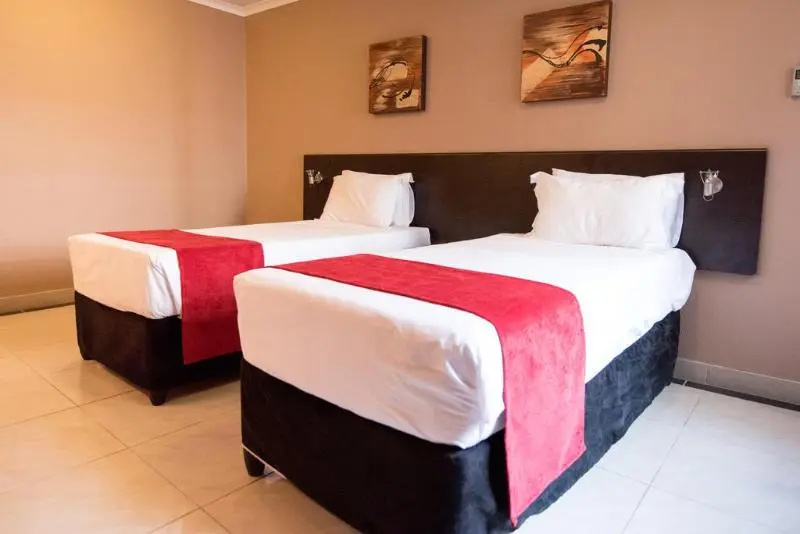 Sierra Square Hotel - Chambres