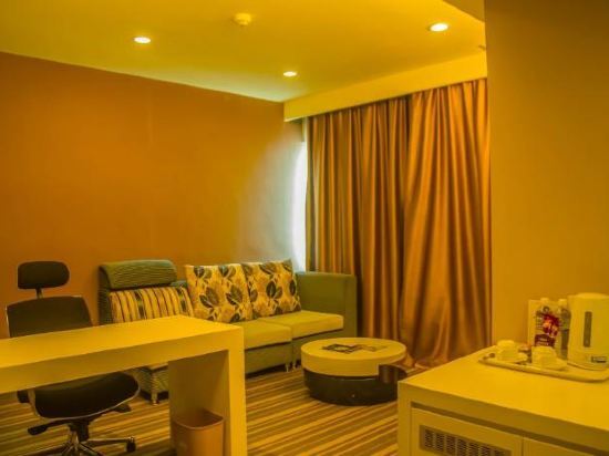 Hotel Capital