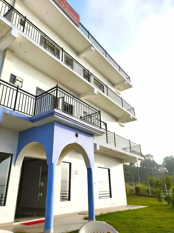 Jaitak Resort By Pine