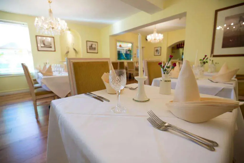 The Peacock Hotel - Général