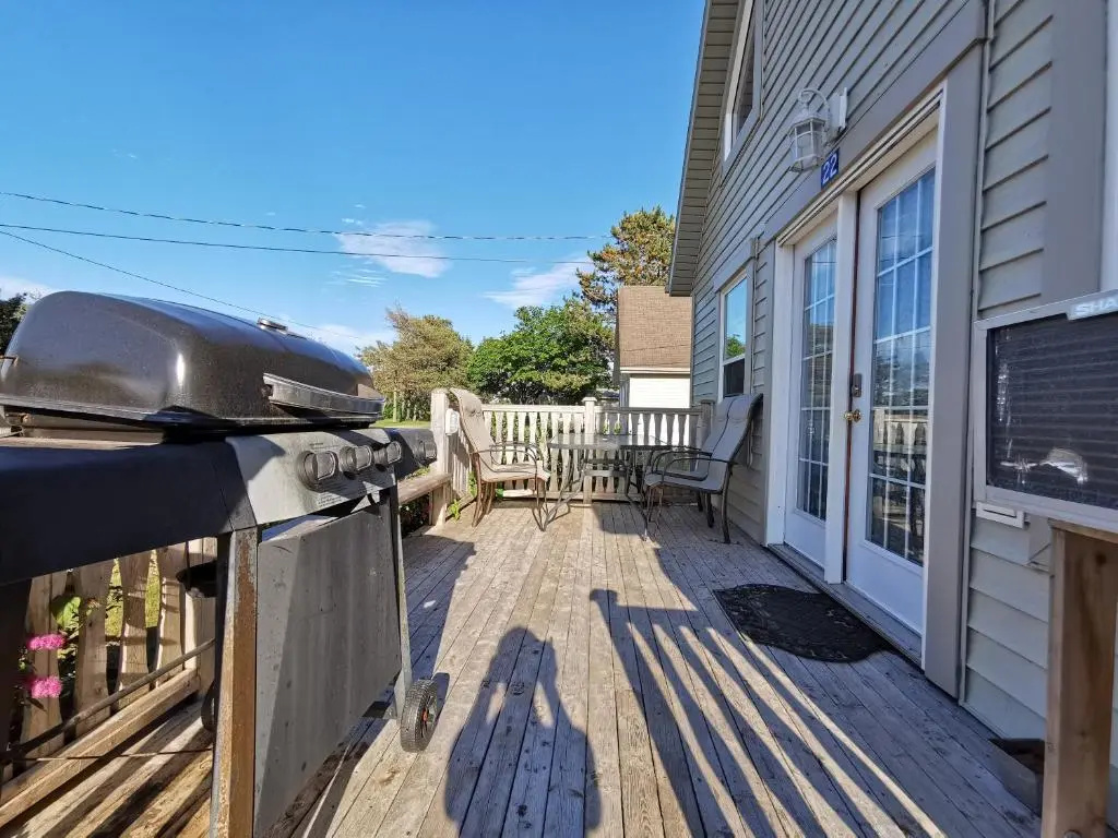 Superior Cottage