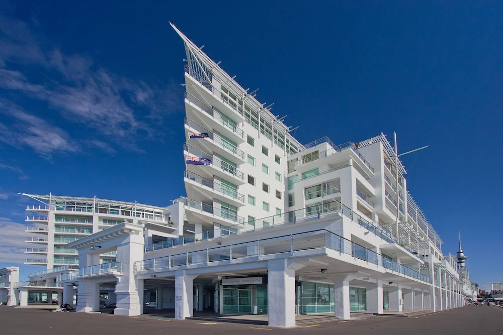 Perfect Location, Viaduct Harbour CBD