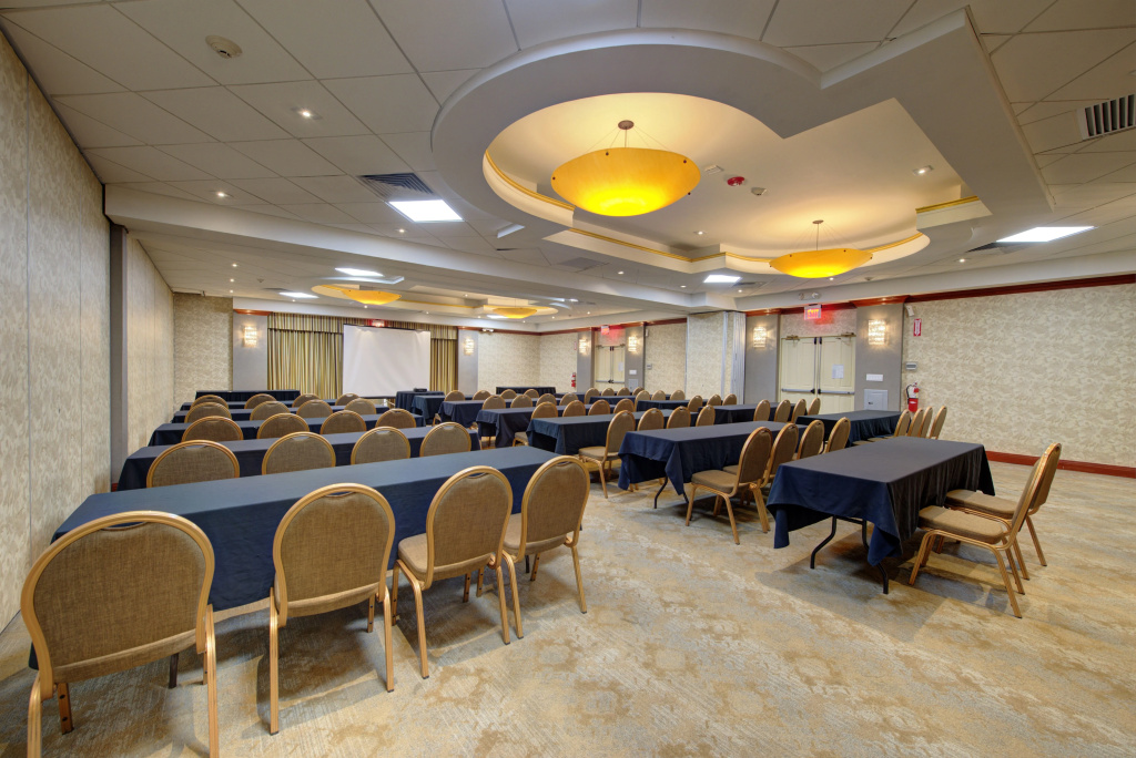 Holiday Inn Plainview-Long Island by IHG - Général