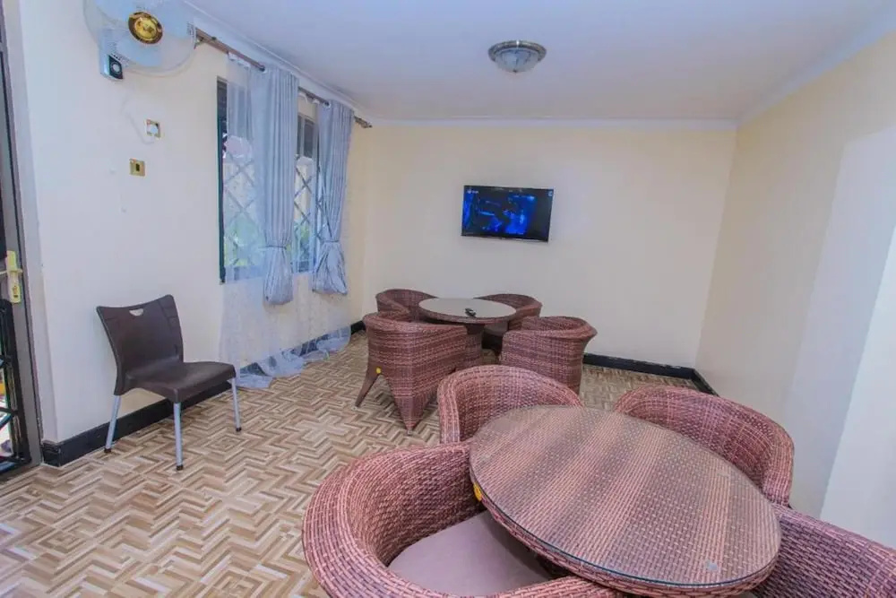 Hotel photo 12