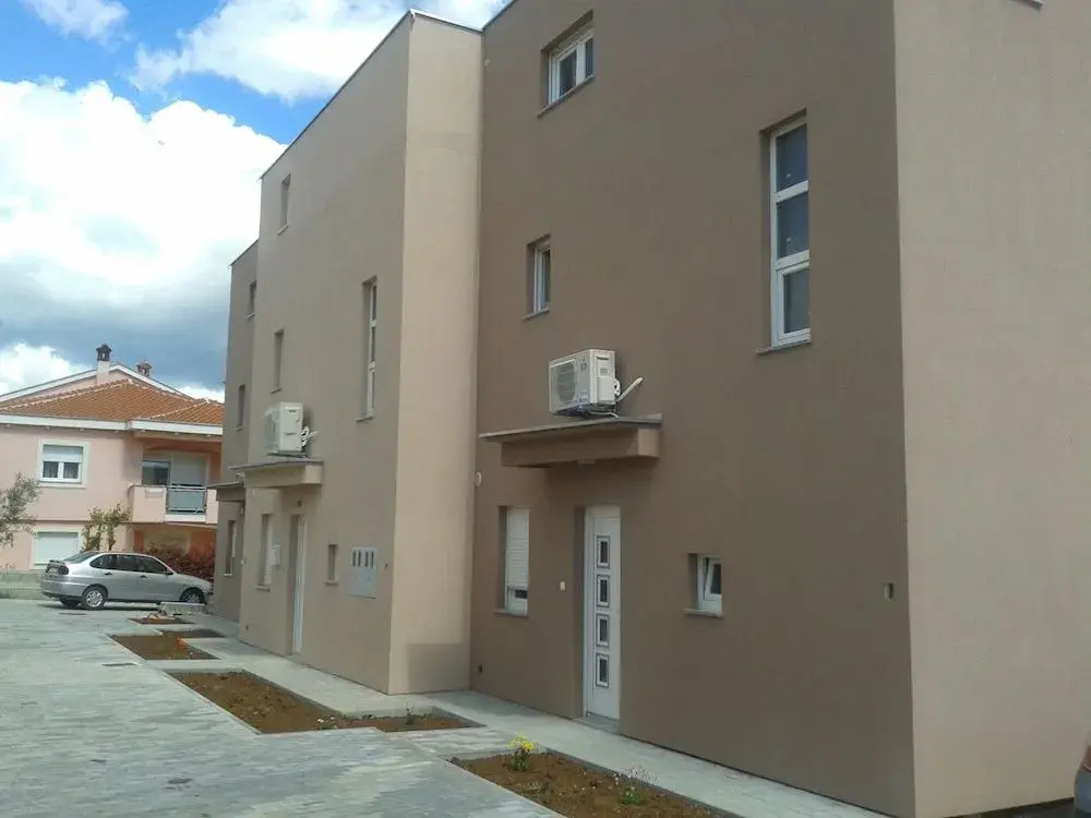 Apartments Orange AE1044