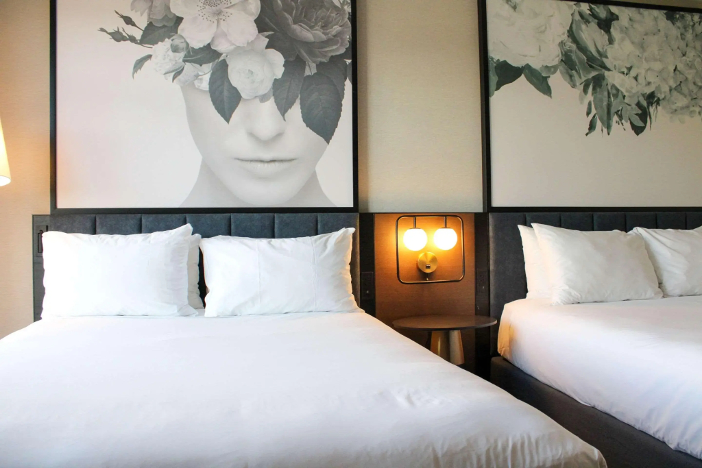 Radisson Blu Vancouver Airport Hotel & Marina - фото 42