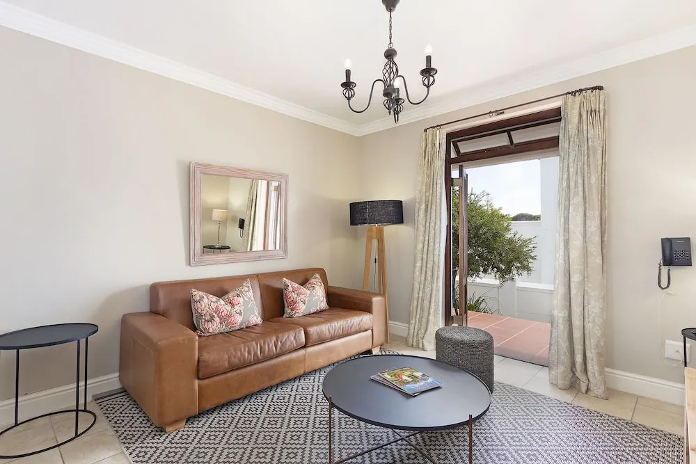 Winelands Golf Lodges 29 - фото 3