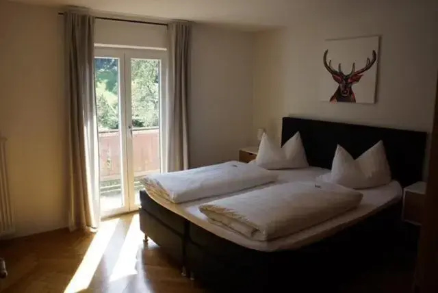 Standard Quadruple room with balcony