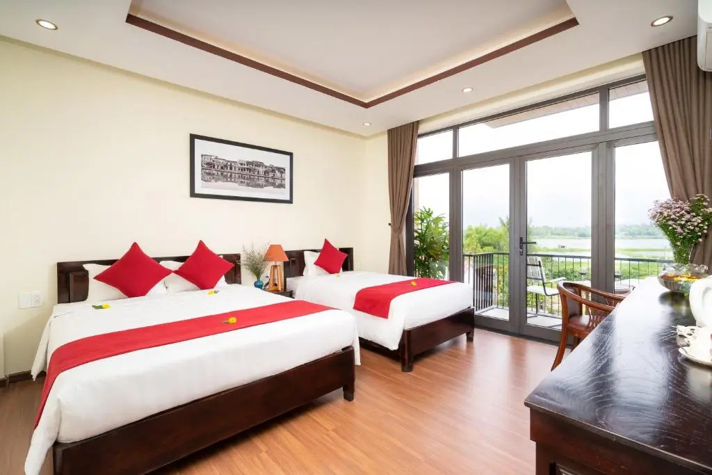 Deluxe Family room
