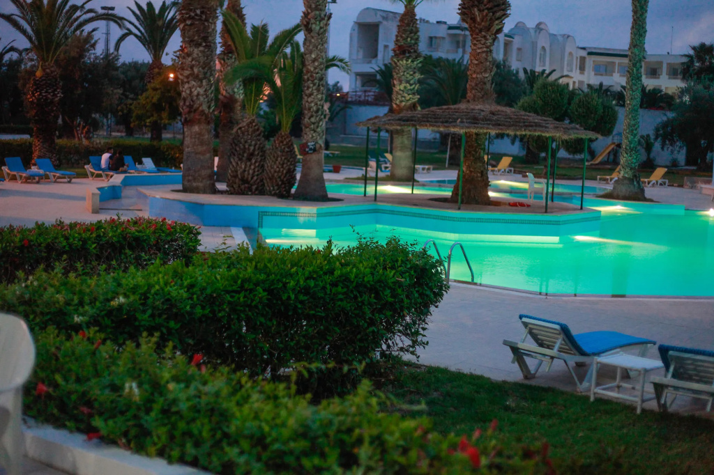 Pool