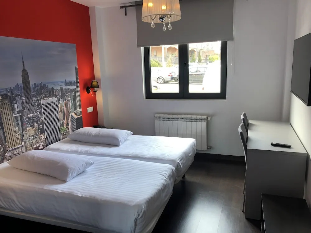 Economy room