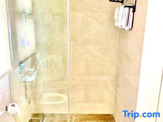 DoUu Stay 4 luxurious El Sheikh Zayed near arkan