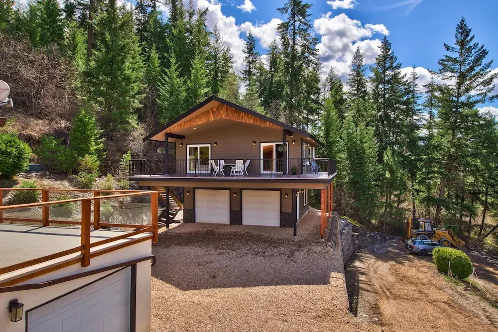 Semi-Lakefront Luxury Blind Bay - Spring Specials! 2 Bedroom Cottage By Redawning