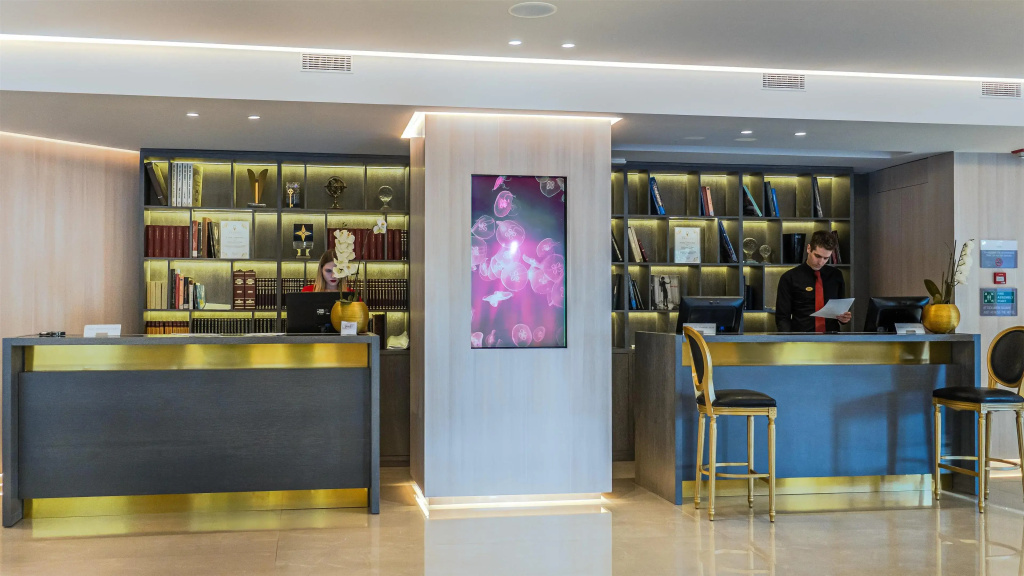 St. George Lycabettus Lifestyle Hotel — фото
