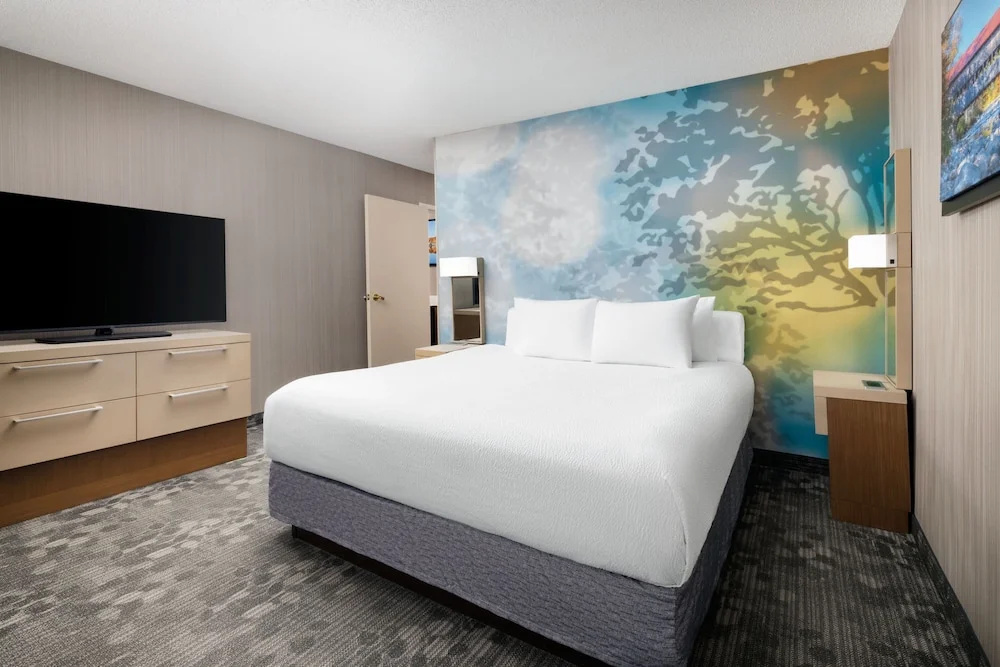 1 Bedroom Suite