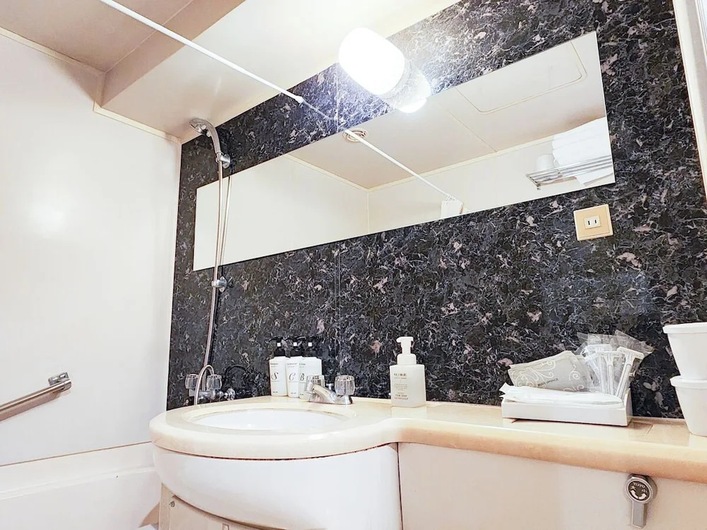 HOTEL LiVEMAX Yokohama Tsurumi 사진 10