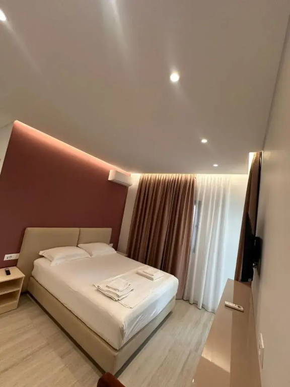 1 Bedroom Standard Double room with sea view (full double bed)