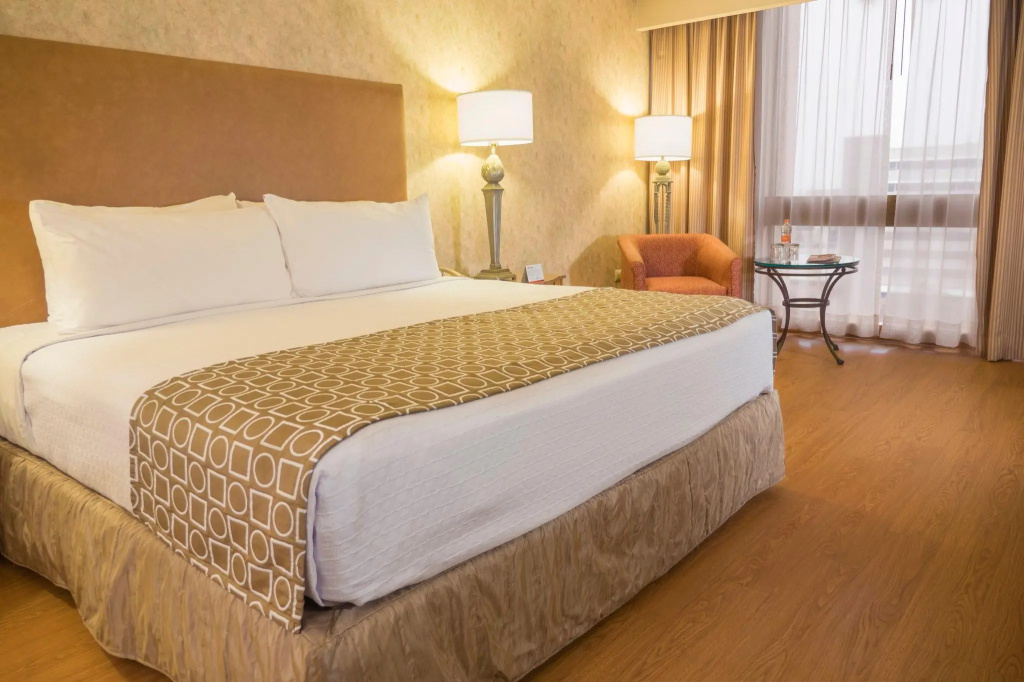 Crowne Plaza Monterrey by IHG - Chambres