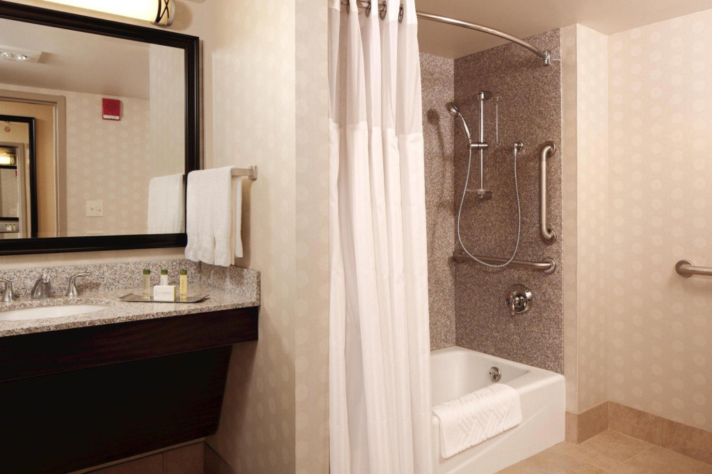 DoubleTree by Hilton Pittsburgh Monroeville Conv Center - Général