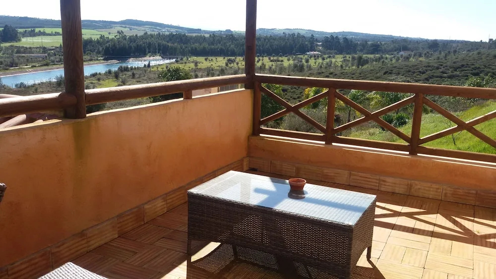 Balcony & Terrace