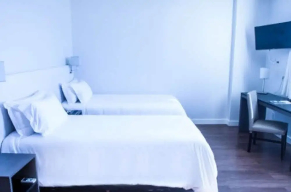 Fratele Business - Chambres