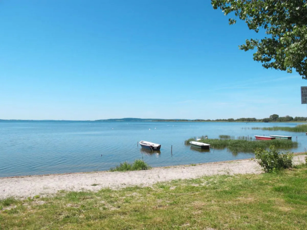 Beach & Waterfront