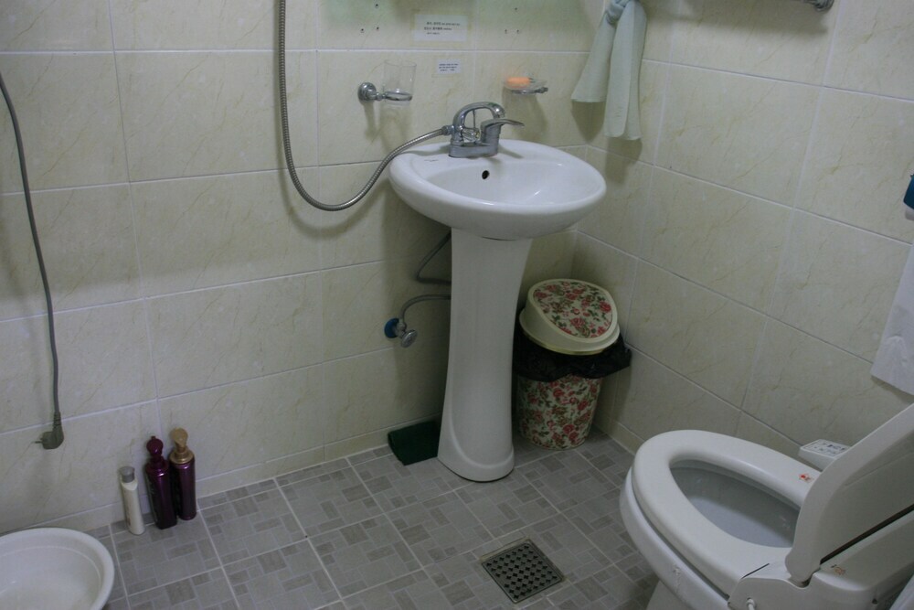 Image 10