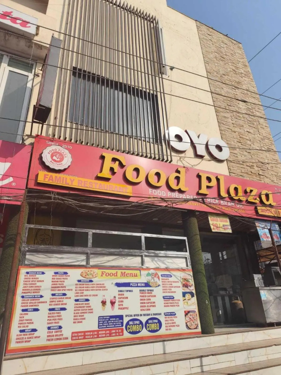 OYO 91194 Food Plaza