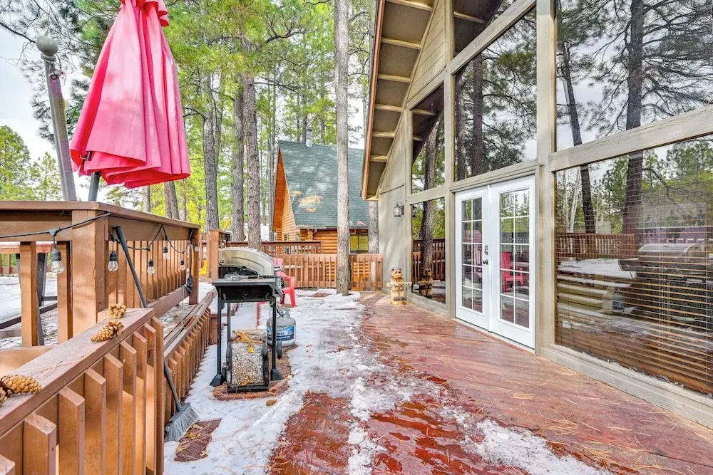 National Forest Access, Fire Pit: Munds Park Home