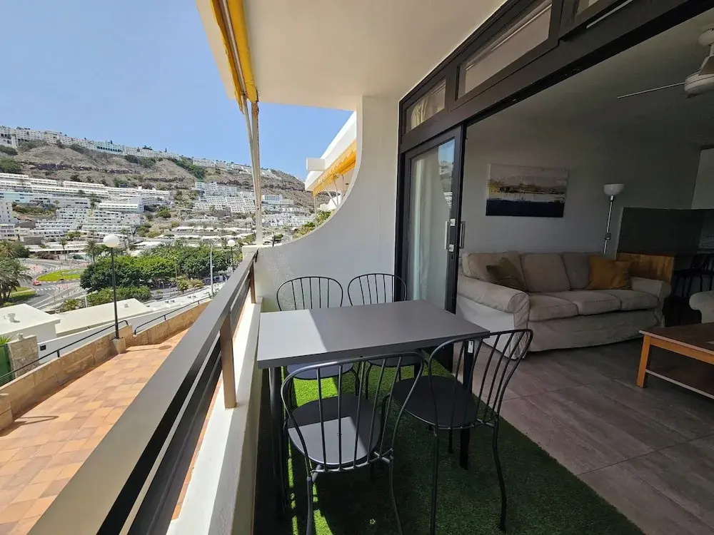 Modern Apartment With sea View Nearby the Beach
