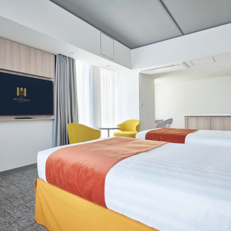 Отель Premium hotel MONday MAIHAMA View I в Токио