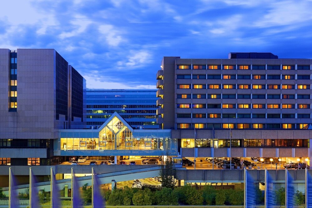 Frankfurt Airport Marriott Hotel image