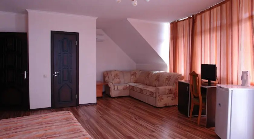 Континент - фото 4