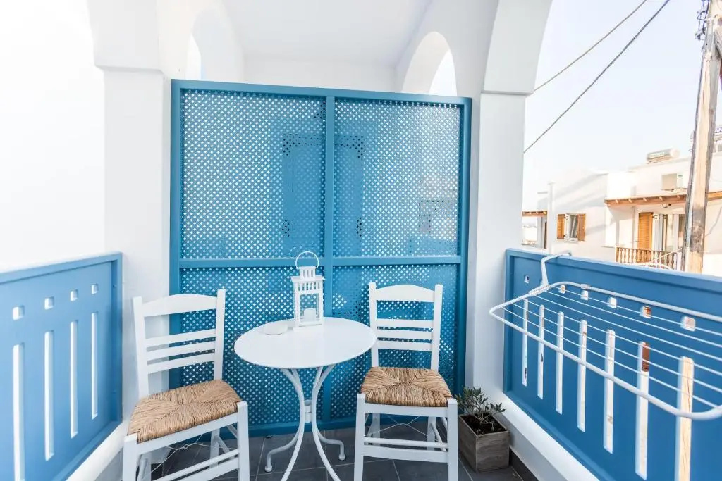 Balcony & Terrace