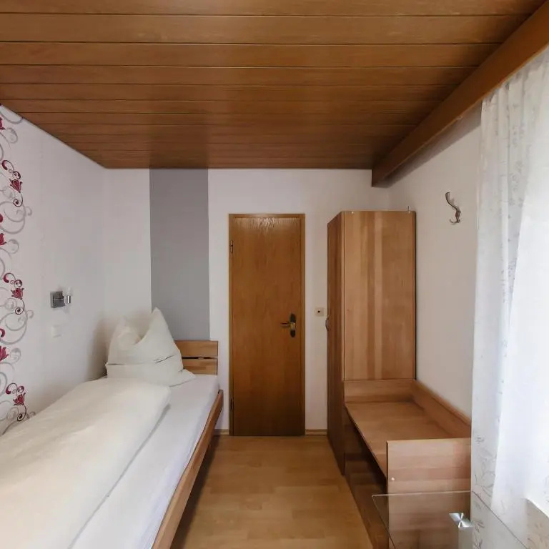 Gasthof Liederhalle - Chambres