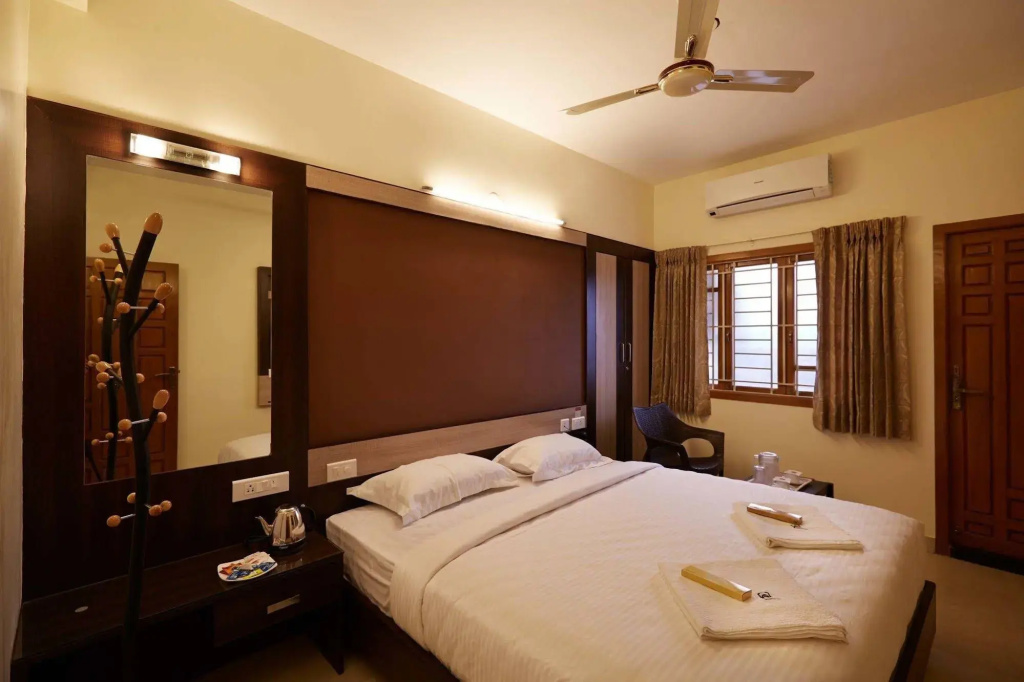 Hotel photo 12