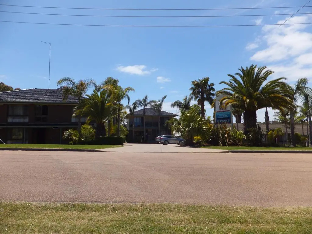 Paradise Holiday Apartments
