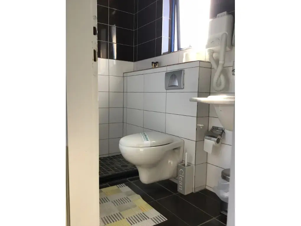 Oasis Hotel 3 * Oasis Hotel 3 *
