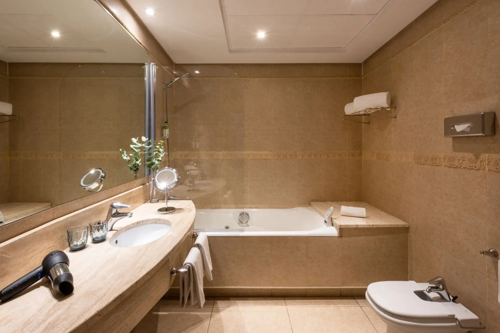 INNSiDE by Meliá San Sebastian Orly - Général