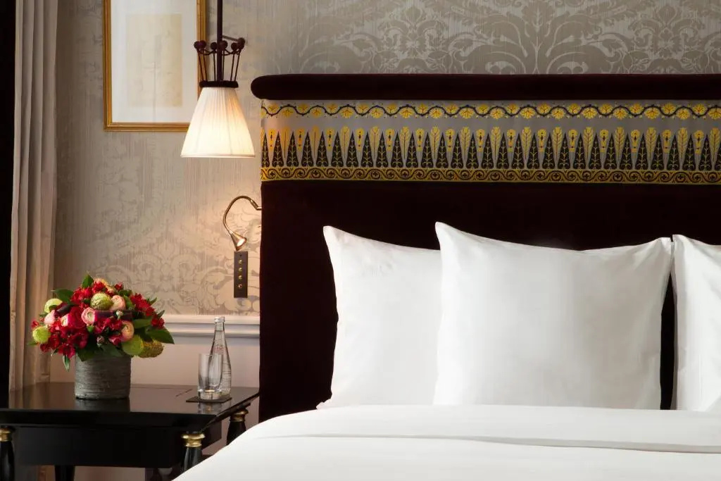 La Reserve Paris Hotel and Spa 41